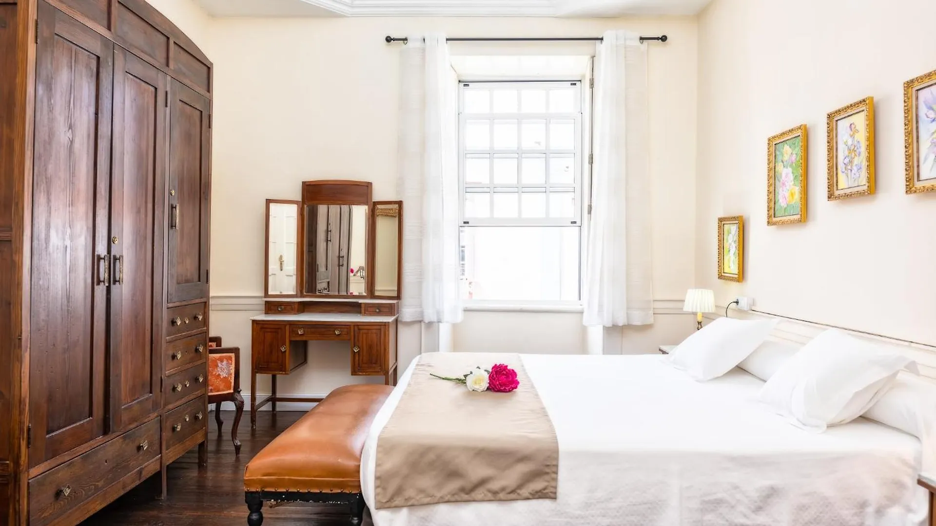 Casa Jurado Hostel El Paso